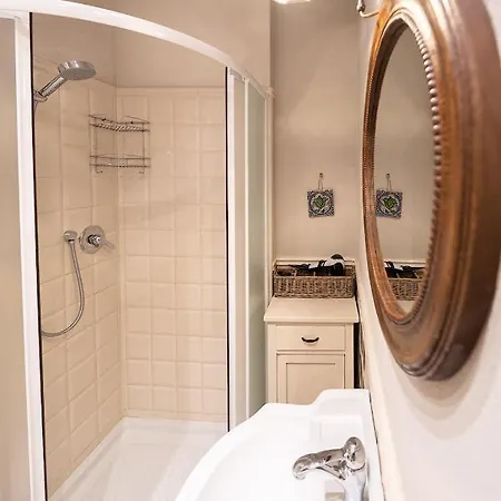 Irene Πανσιόν 4*