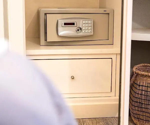 게스트하우스 아피타카메레 이레네 4*